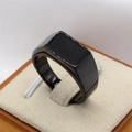 Anello con sigillo rettangolare nero lucido da uomo in acciaio al titanio dal design minimalista - US 7 / Nero