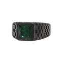 Anillo de hombre con gema cuadrada verde, acabado gris plomo y banda con detalles texturizados - Negro Eléctrico Piedra Verde