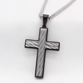 Collana con ciondolo a croce retrò in acciaio inossidabile con base nera e finitura argento - Ciondolo Color Nero Solo (Senza Catena)