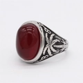 Bague ovale vintage argentée avec pierre rouge foncé et motifs de palmiers gravés - US 7 / Jaspe Rouge