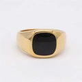 Anello con sigillo quadrato in smalto nero e finitura dorata lucida per uomo e donna - US 7 / Oro