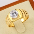 Bague pour homme en titane doré poli sertie d'un zircon blanc de coupe brillante - Taille 7 / Style 05 (R0758) / Or