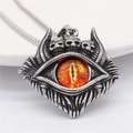 Gotische Punk-Halskette mit Teufelsauge und Totenkopf in Vintage-Silber und Orange - Stahlfarbe Hellrotes Auge Anhänger Ohne Kette