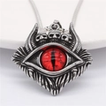 Gotischer Totenkopf Anhänger mit rotem Auge an einer silbernen Titanstahlkette - Stahl Roter Augen Anhänger Nur (Ohne Kette)