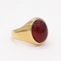 Chevalière dorée vintage avec pierre œil de chat rouge ovale et effet scintillant - Or Pierre Rouge