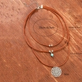 Drielaagse boho-ketting bruin met turquoise kralen en een zilveren munt hanger - Turquoise Drielagige Stijl (SX650)