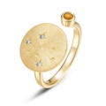 Anillo abierto de plata S925 bañada en oro con disco cepillado y piedra ámbar vibrante - Abierto Ajustable / Libra (Opalo Natural)