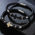 Lot de 2 bracelets pour hommes en cuir tressé avec croix en pierre noire et blanche - Ensemble Tressé Croix
