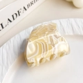 Chic acetate hair claw clip with cream yellow marble texture for stylish ponytails - Off-white