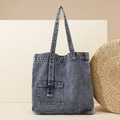 Borsa tote in denim lavato blu scuro retrò con tasca esterna e fibbia ad anello a D - Blu