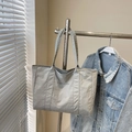 Large capacity light grey nylon tote bag with shoulder strap and TaoCaiFu print - Grey Without Pendant