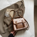 Vintage-Rucksack in Dunkelbraun und Creme mit Elchmuster und Lederriemen - Kaffee ohne Anhänger