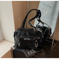 Bolso de hombro chic en cuero sintético negro brillante con bordado DoLuy blanco - Negro