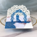 Invitation de mariage découpée au laser bleu marine avec paillettes et roses - Bleu Royal Pailleté