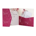 Invitation de mariage élégante en papier pailleté avec motifs ajourés et carte florale - Rouge Rose Pailleté
