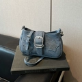 Borsa a spalla in denim blu scuro retrò con stelle di rivetti e stile Y2K - Blu scuro