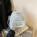 Hellblauer Mini-Rucksack aus PU-Leder mit Spitzen-Schleife-Detail auf der Fronttasche - Blau