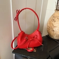 Bolso de hombro rojo brillante en cuero granulado con lazos grandes y detalles plata - Rojo