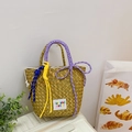 Borsa a cesto in paglia intrecciata con manici in corda viola per vacanze al mare - Viola
