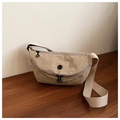 Bolso de pecho minimalista caqui claro en nailon con correa ajustable para el hombro - Caqui
