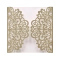 Dettaglio dell'invito tagliato al laser con motivi a vite in oro champagne glitterato - Oro Chiaro Glitter