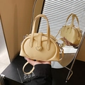 Elegante borsa a cuscino gialla con fibbia a cuore in metallo e doppia tracolla - Giallo