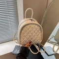 Mini zaino trapuntato chic in beige crema con strass scintillanti per donna - Bianco Sporco