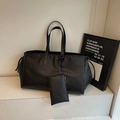 Grand sac cabas noir tissé avec pochette assortie et détails à cordon chic - Noir