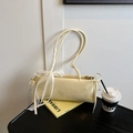 Elegante bolso de hombro blanco crema con lazo de encaje y detalles de cordón lateral - Amarillo