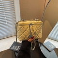 Elegant yellow quilted crossbody bag with crystals and camellia pendant decoration - Yellow