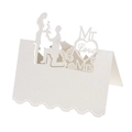Élégant marque-place de mariage blanc avec découpe laser, motifs de cœur et silhouettes - Ivoire