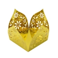 Detaillierte lasergeschnittene goldene Cupcake-Hülle mit filigranem floralem Hohlschliff-Muster - Spiegelgold