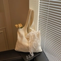 Bolso de hombro de punto crema con elegante lazo de encaje blanco para el verano - Blanco Roto