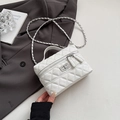 Sac à bandoulière matelassé blanc texture litchi et chaîne argentée - Blanc Sans Pendentif