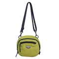 Japanische Nylon Mini Umhängetasche in Limettengrün mit verstellbarem schwarzem Gurt - Grün