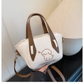 Bolso tote de denim tejido beige con cuero marrón y bordado de cachorro lindo - Blanco-Marrón (BWYP-8182)