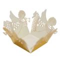 Dettaglio macro di pirottino per cupcake tagliato al laser color crema con angelo - Oro Riflettente