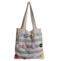 Borsa tote a righe fatta a mano all'uncinetto con ricami floreali colorati panna e azzurro - Blu