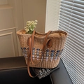 Grand sac cabas en paille avec motifs bleu et violet et anses en cuir marron - Kaki