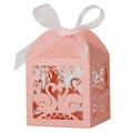 Rosa lasergeschnittene Hochzeits-Geschenkbox mit Schwan-Herz-Design und weißem Band - 5*5*8CM / Rosa