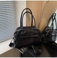 Sac de voyage noir classique en nylon avec poignées en cuir et bandoulière réglable - Noir