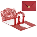 Invito matrimonio 3D rosso tagliato al laser con sposi sotto un arco a cuore - Rosso Perlato / Set di 10 fogli