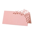 Detail of pink pearlescent place card featuring laser-cut floral patterns for wedding tables - 10*10CM / Pink