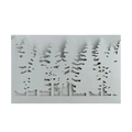 Biglietto di Natale bianco tagliato al laser con silhouette di foresta di pini e finitura perlata - Argento