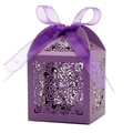 Détails des motifs mandala découpés au laser et ruban violet sur boîte à bonbons - 5*5*8CM / Violet foncé