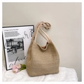 Sac cabas minimaliste en paille crochetée beige avec larges anses sur tissu blanc - Khaki