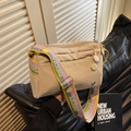 Borsa a tracolla minimalista in nylon beige multistrato con cinturino in jacquard - Bianco e Giallo