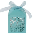 Detalle del número 18 cortado con láser en caja de dulces azul tiffany con lazo - Azul Tiffany