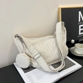 Borsa a tracolla in nylon plissettato bianco panna con borsellino rotondo e ampia cinghia - Cammello Chiaro