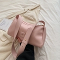 Pink pleated crossbody bag with stylish vertical stripes and wide shoulder strap - Pink